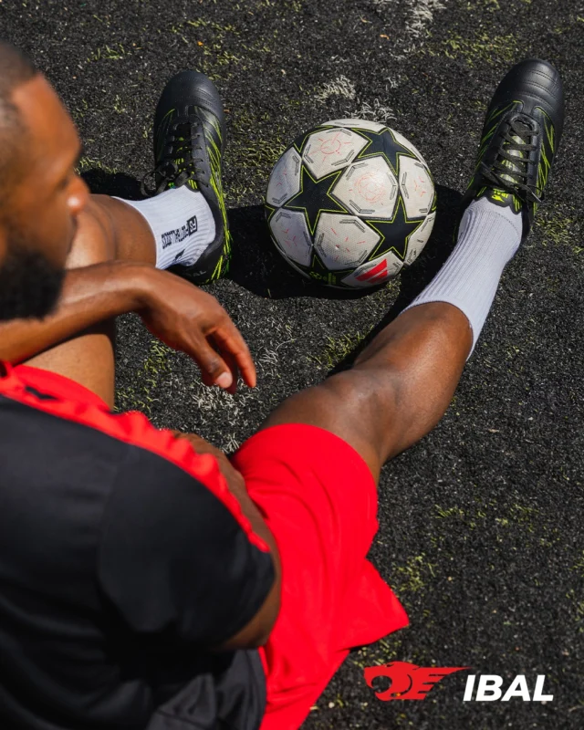 Preparação, atitude e a chuteira ideal para você. 😉
Na IBAL, cada par é desenvolvido para oferecer estabilidade, durabilidade e máximo rendimento em campo. 🥅⚽